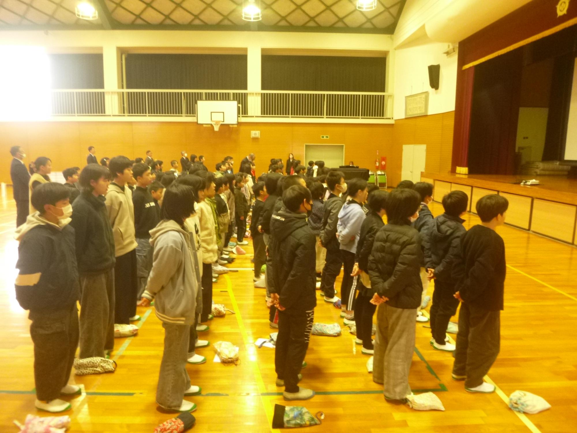 6年生が校歌を歌うのも、あと何回？