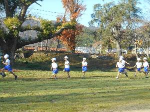 ゴールをめざして走る様子