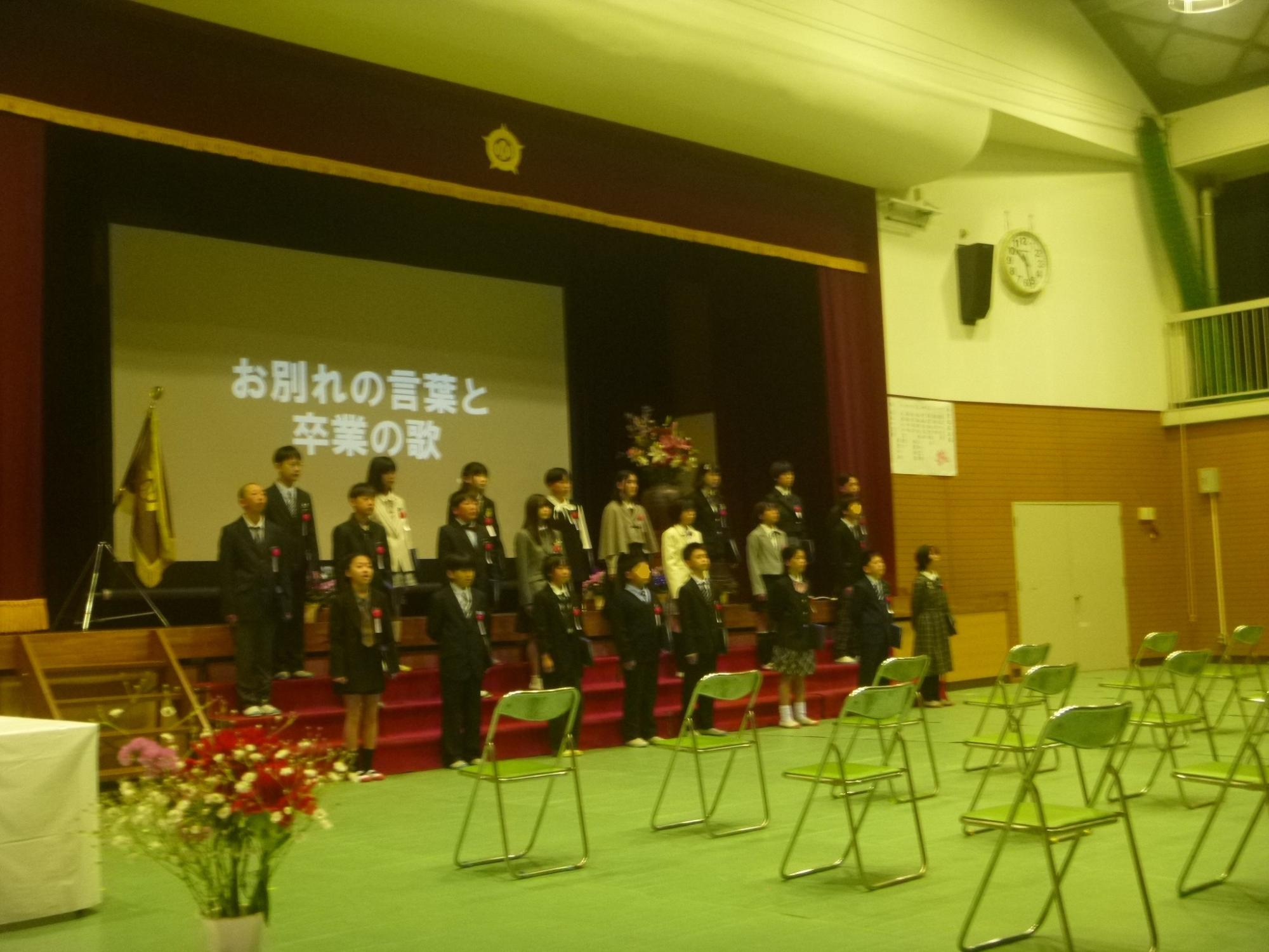 さぁ、最後の歌と語り・・・