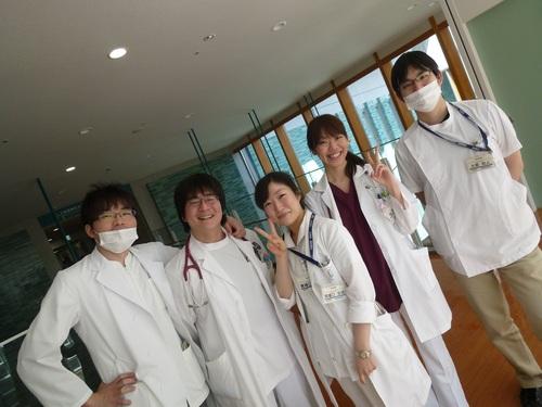 研修医の集合写真