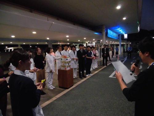 点灯式の際のライトアップの瞬間の写真