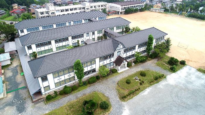 西脇小学校木造校舎3棟