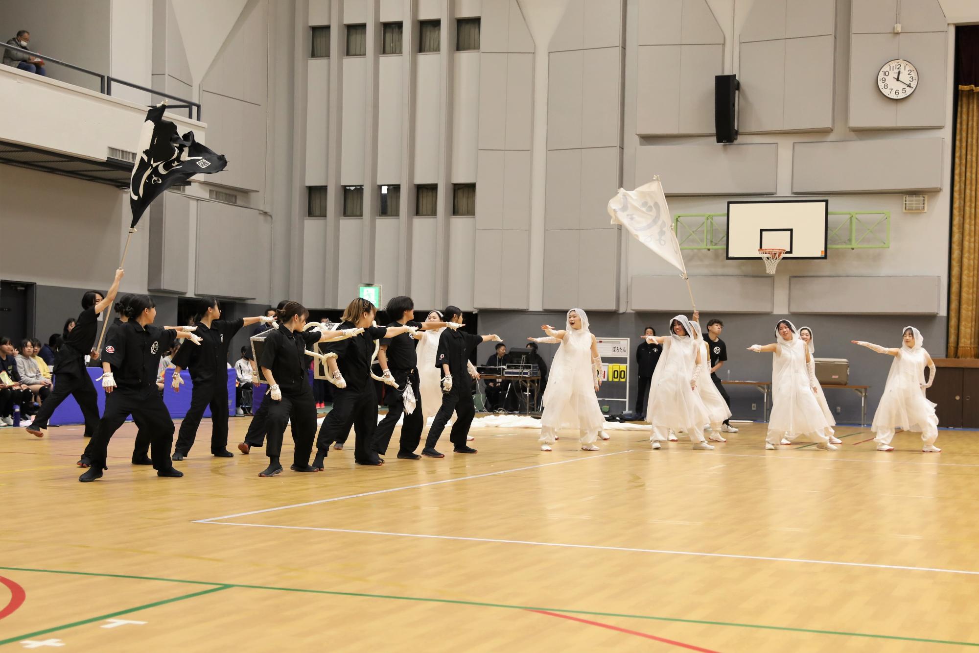 オープニングアクト写真