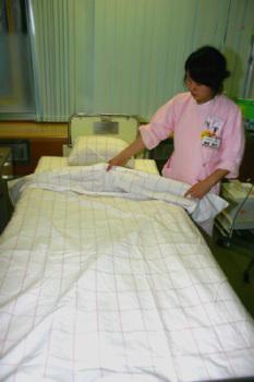 西脇病院で使用されている播州織シーツ