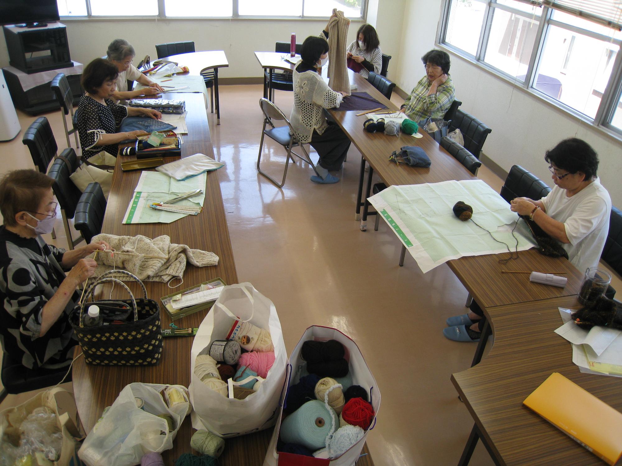 編物教室Bの様子