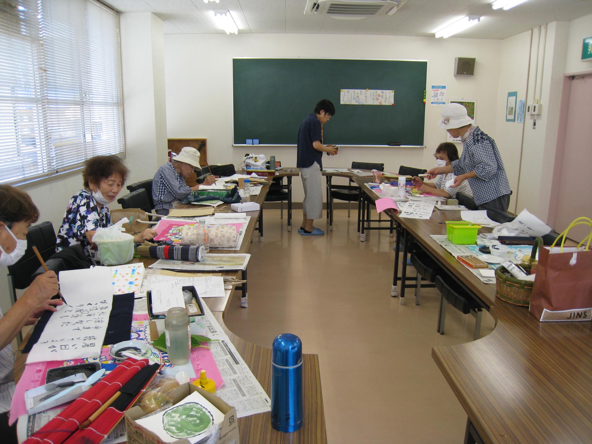 絵手紙教室の様子