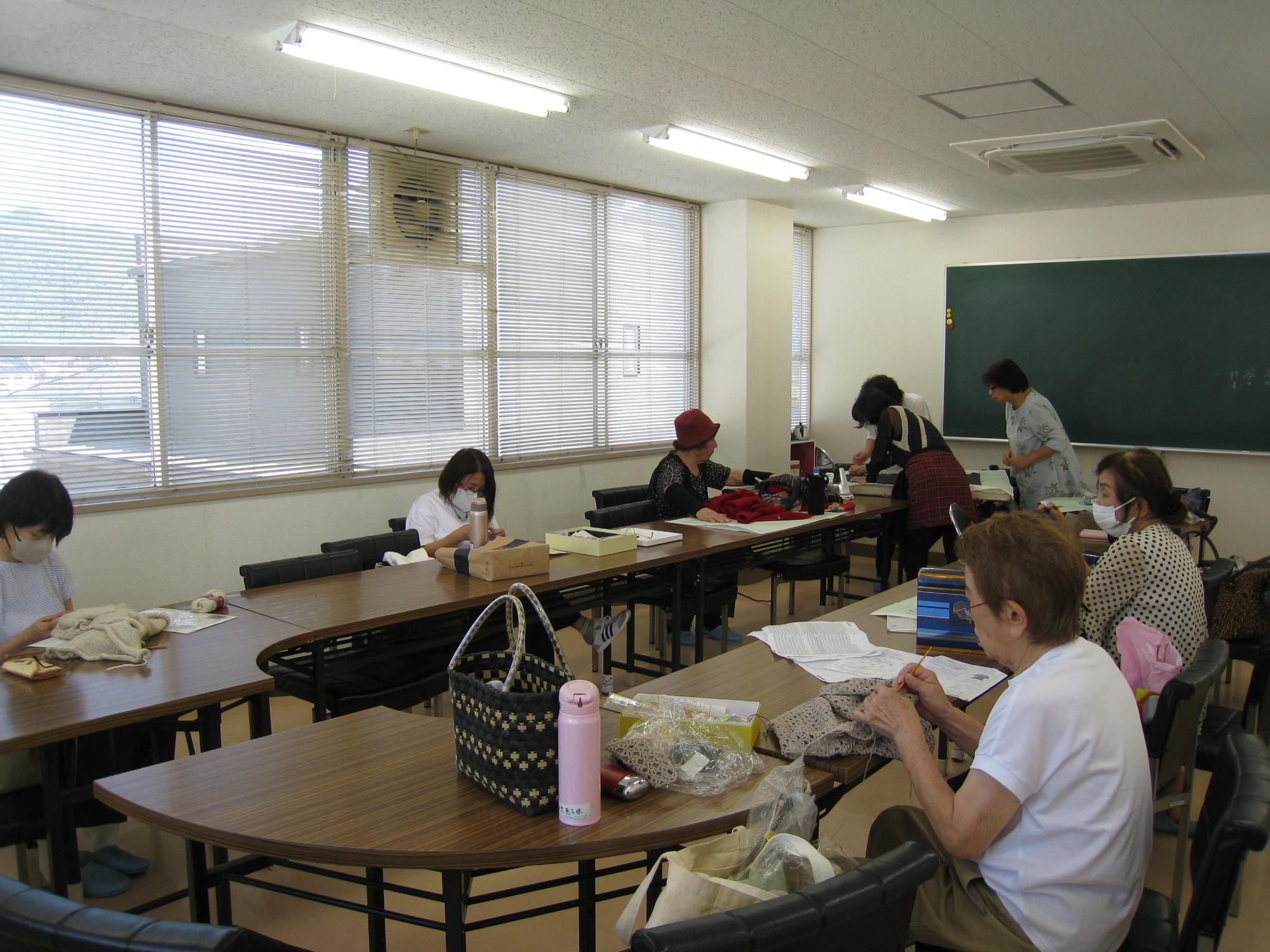 編物教室Bの様子