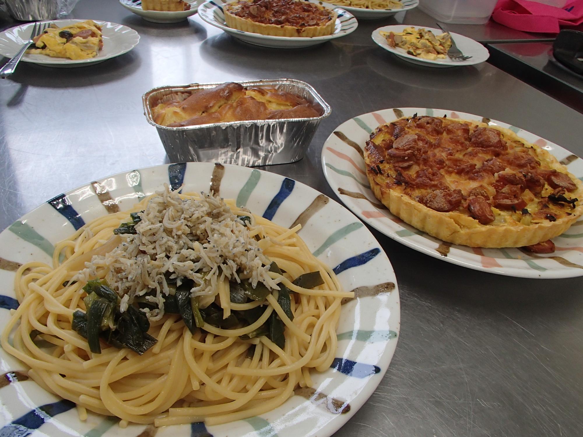 令和8年4月シラスとわけぎのスパゲティほか