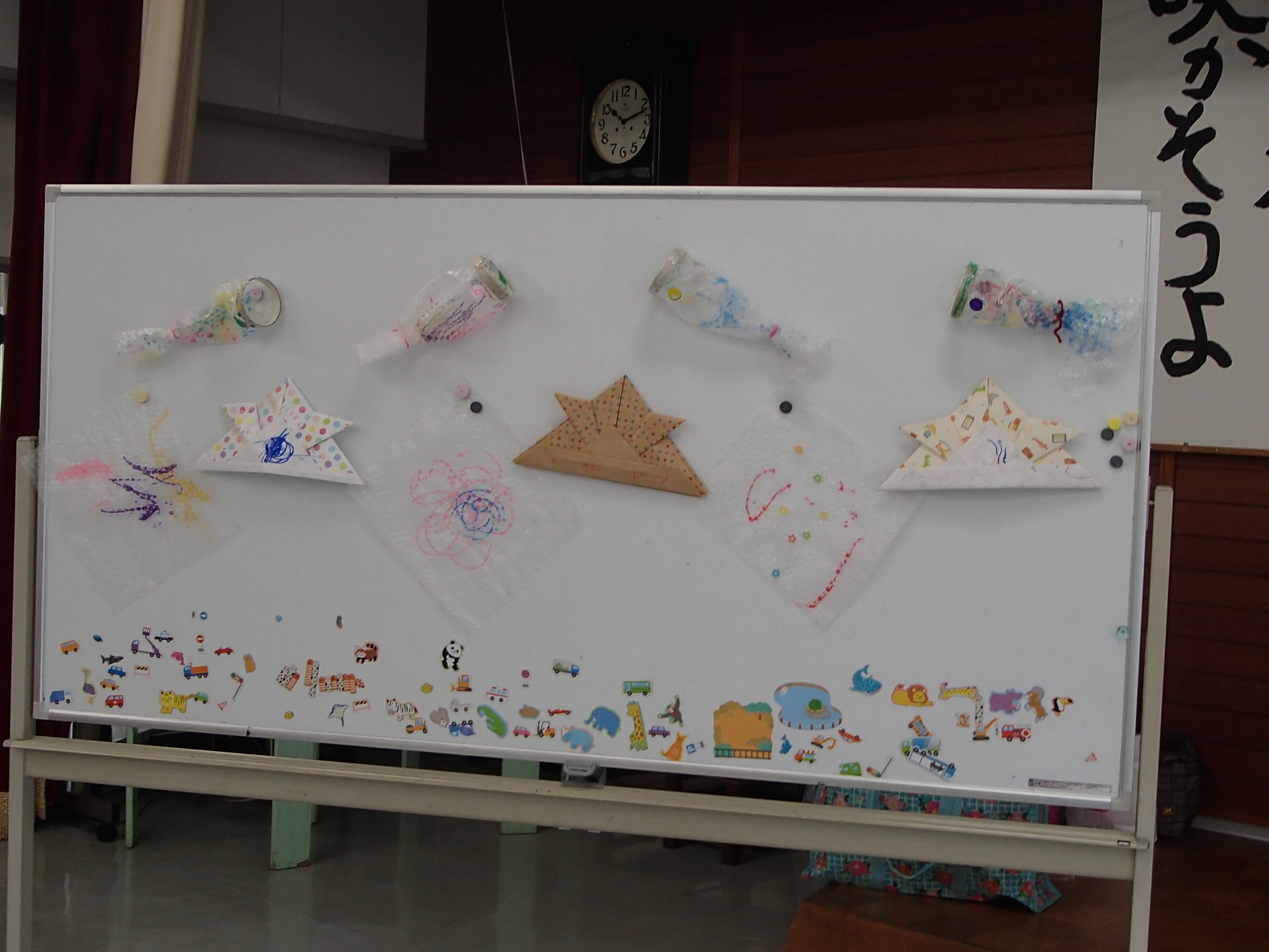 5月のすくすくかぶとの折り紙