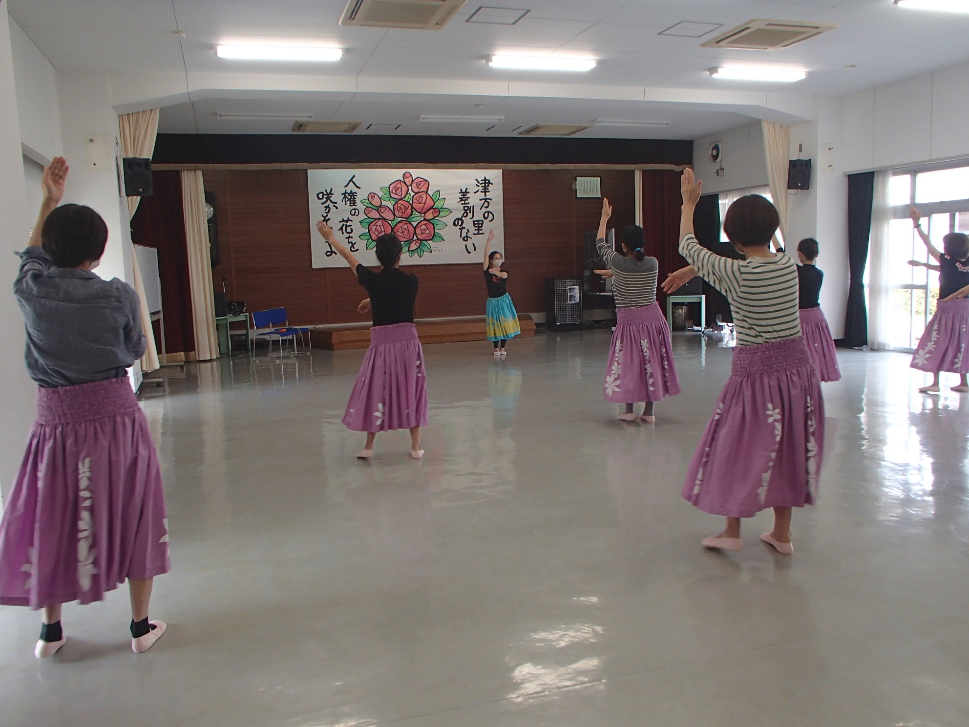 講師先生が後退しました。森岡先生です。