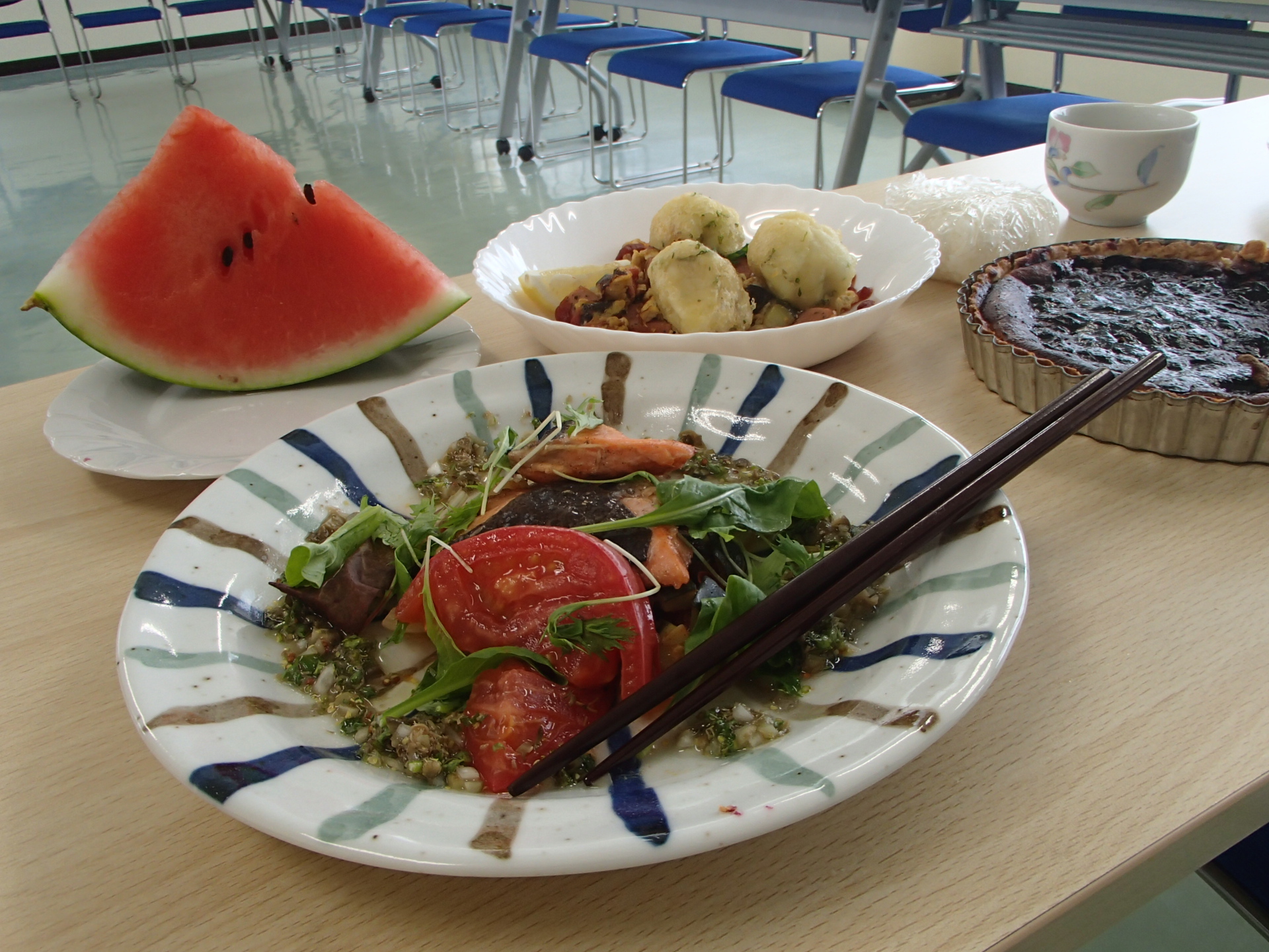 サーモンのラビゴットソースほか