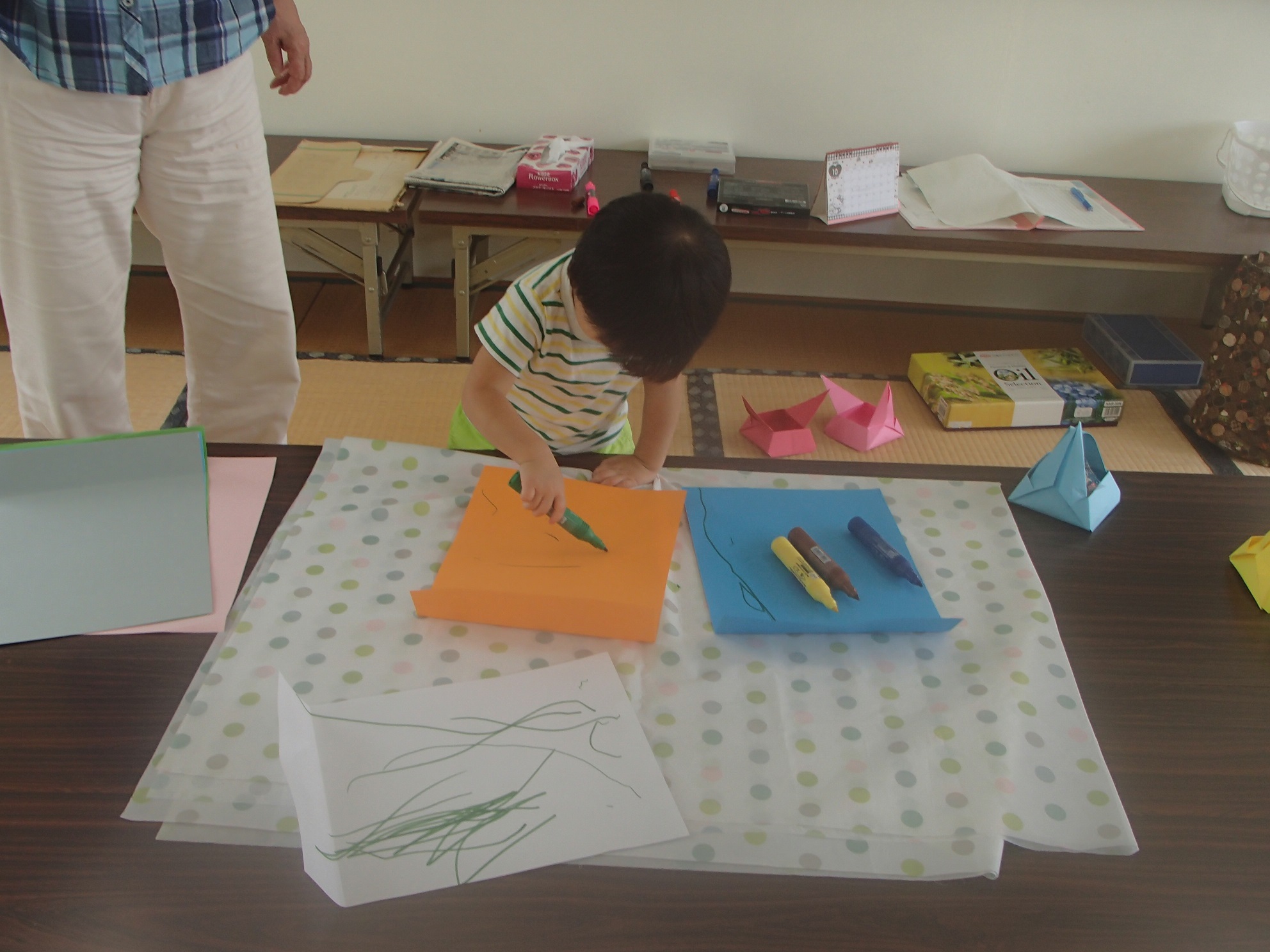 お絵描き中です