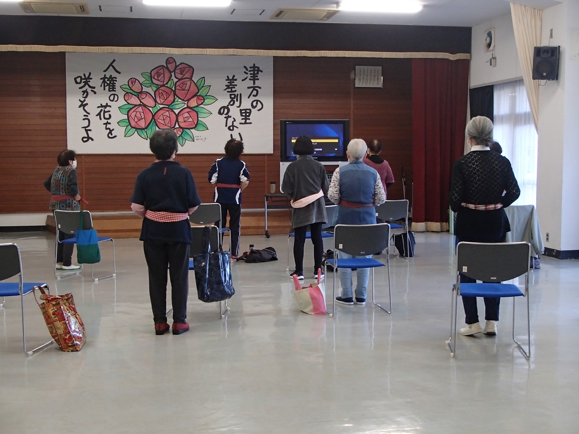 おりひめ体操をしています