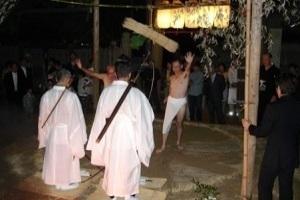 石上神社の「なまずおさえ」神事