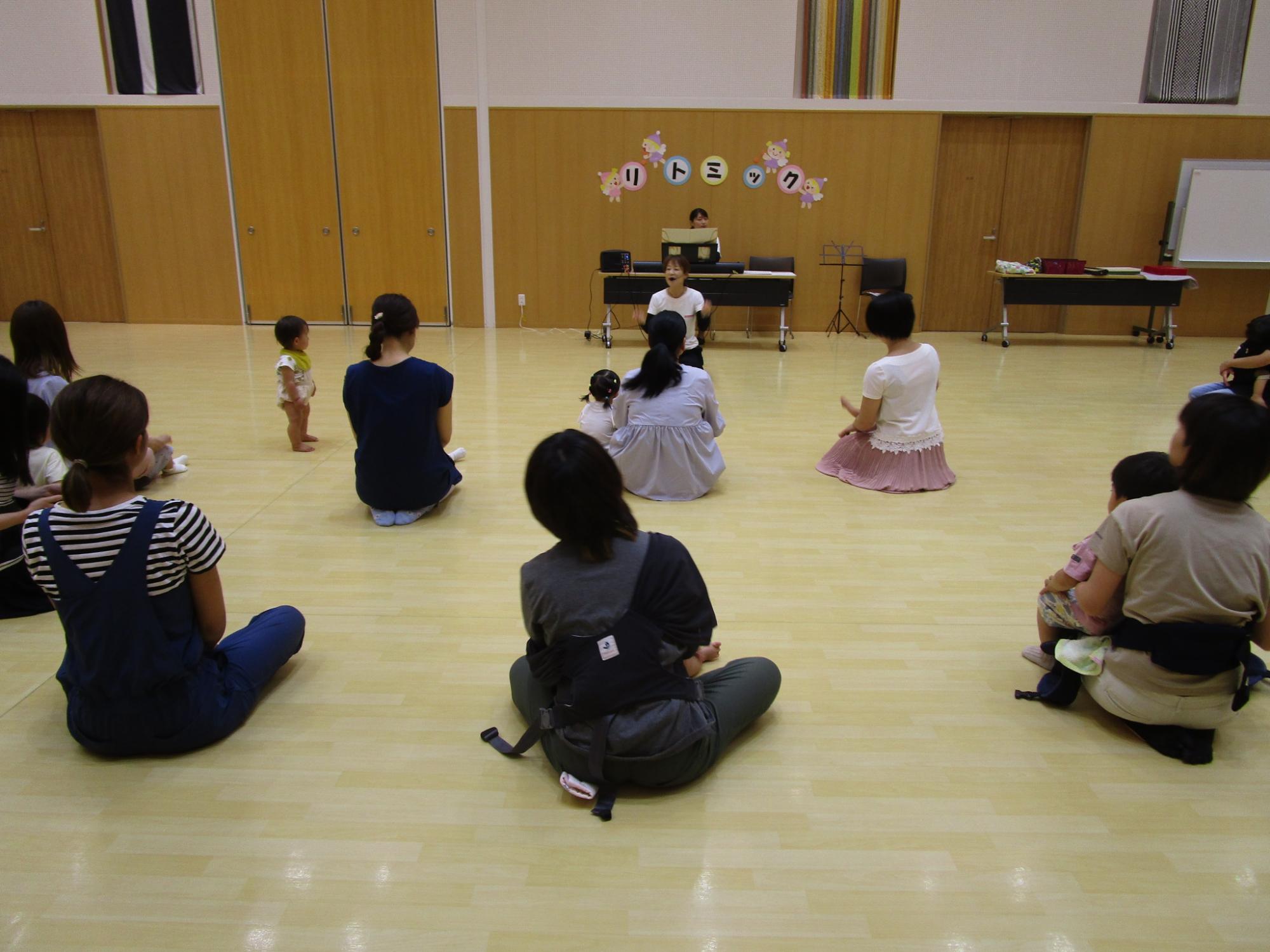 リトミックを体験