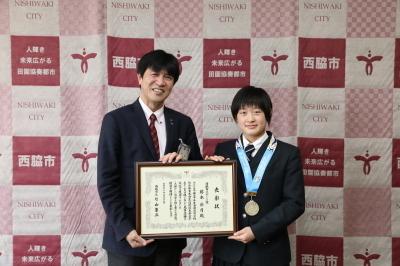 31年2月27日藤本さんにスポーツ賞贈呈