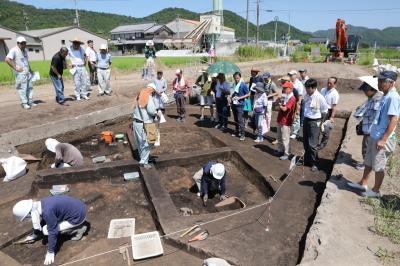 30年8月4日野中町発掘調査