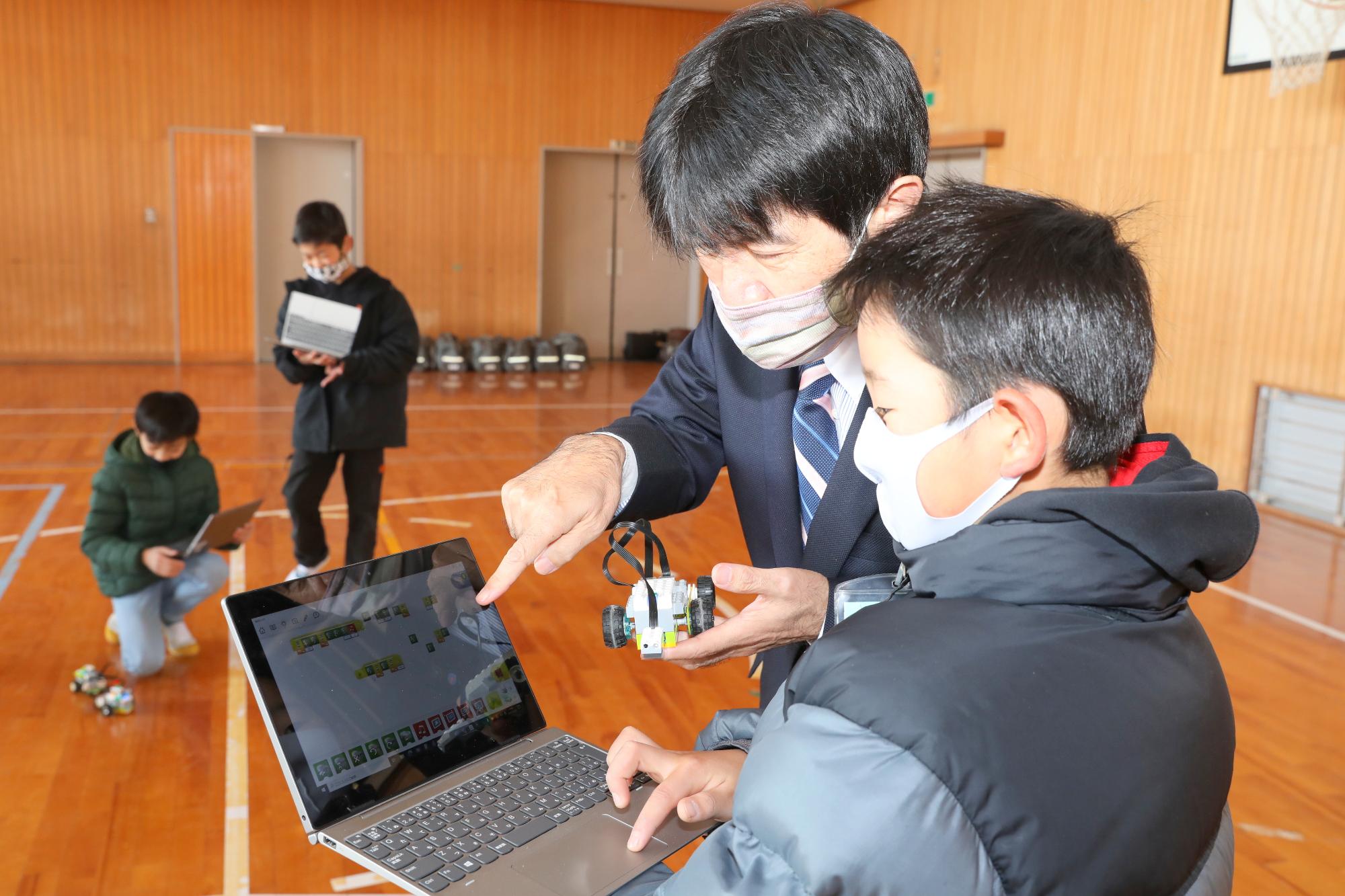 プログラミング学習の様子2