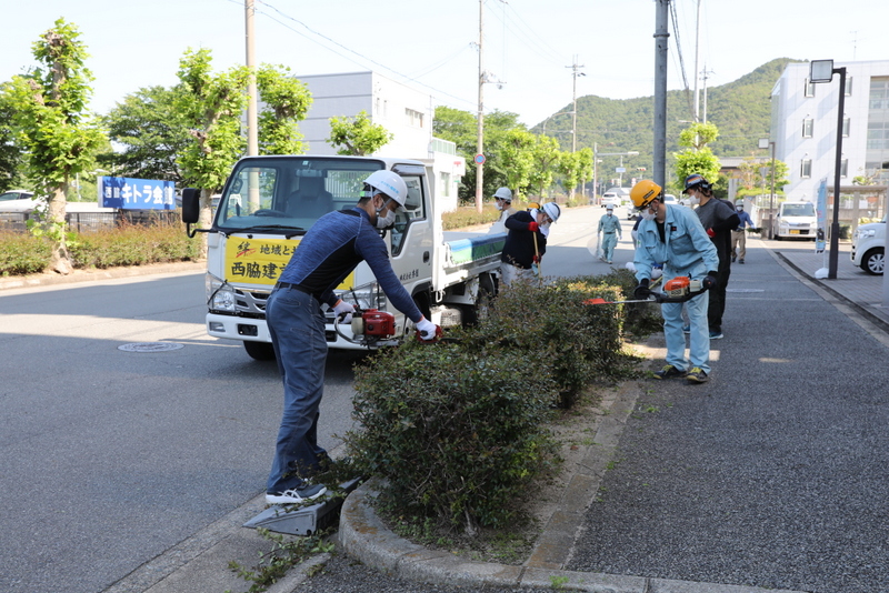 西脇建設業協会による奉仕作業