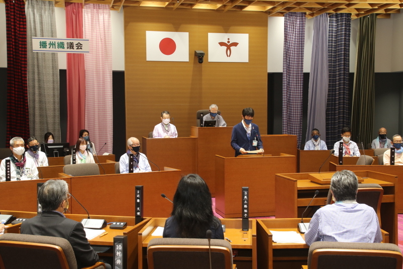 播州織議会（議場の様子）