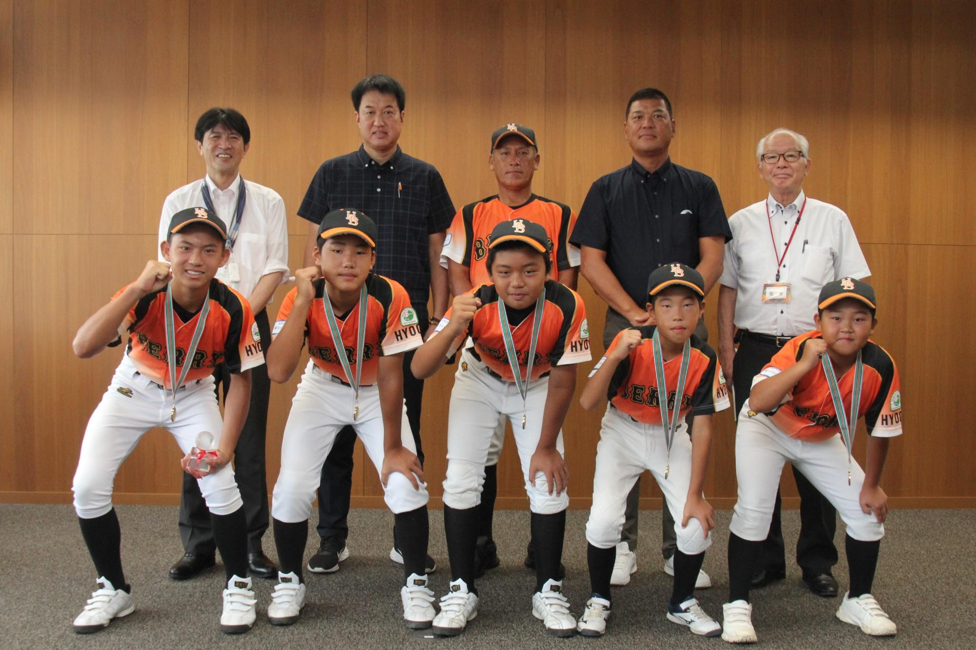 兵庫ベリージュニア　表敬訪問