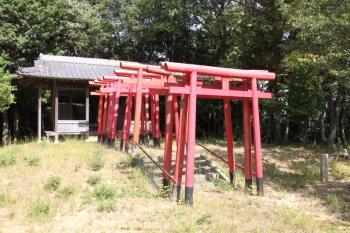大木城跡に建てられた稲荷神社