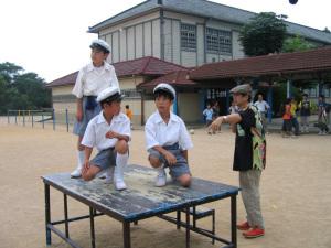 西脇小学校での制作風景