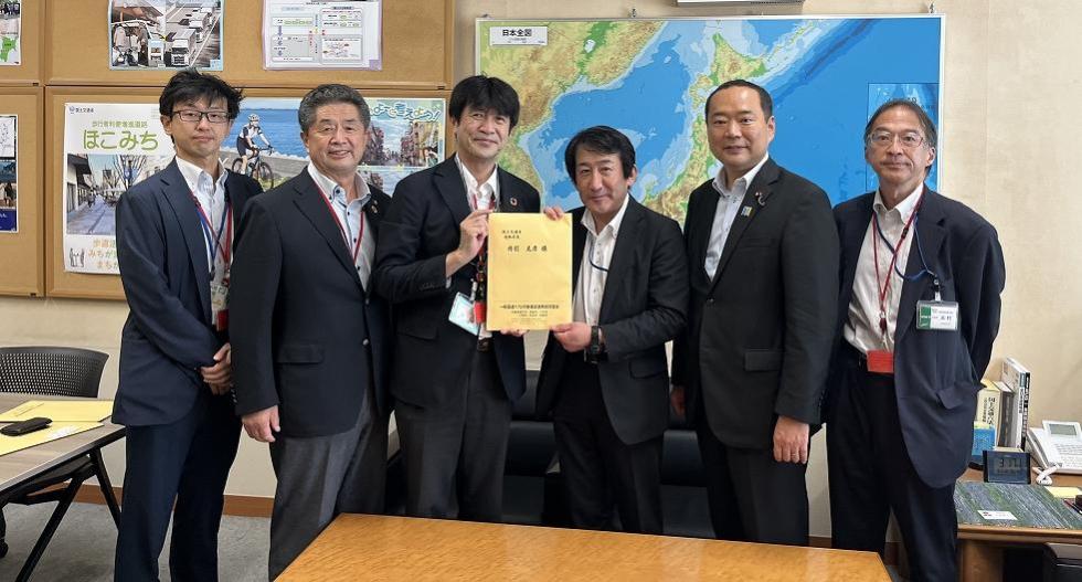 令和4年度一般国道175号整備促進期成同盟会　夏季要望　国土交通省道路局長