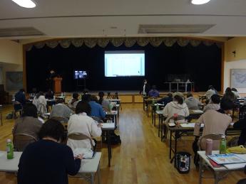 メイン会場での研修の様子