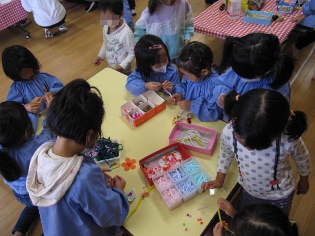 アクセサリー作り