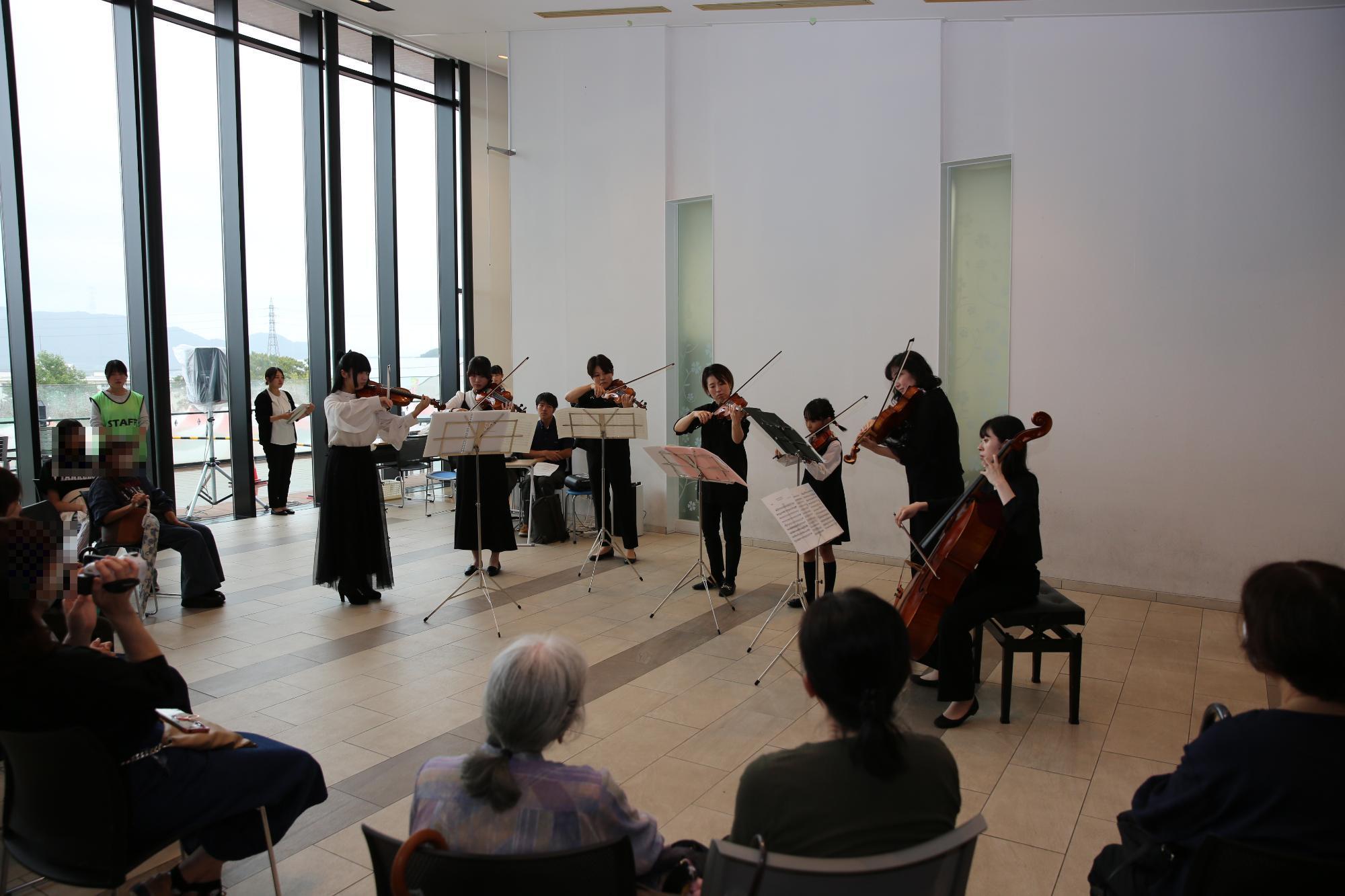 アピカジュニアストリングス