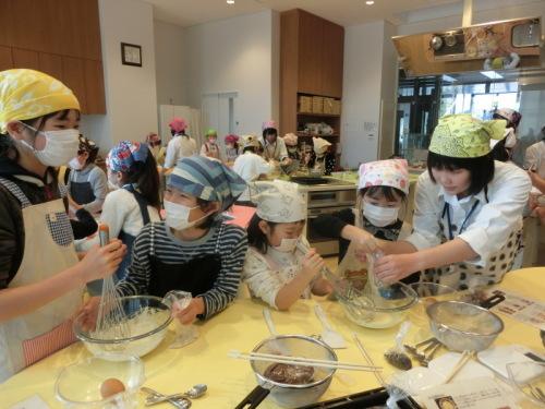 バレンタインクッキングの様子