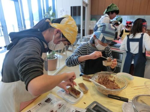 バレンタインクッキングの様子