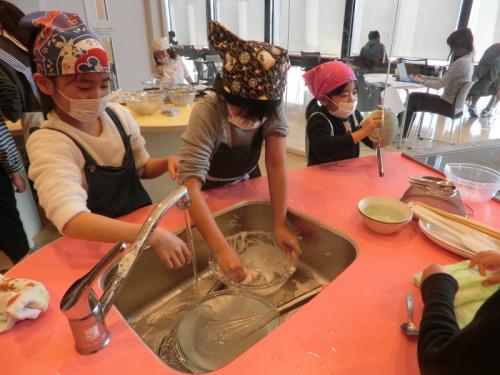 バレンタインクッキングの様子