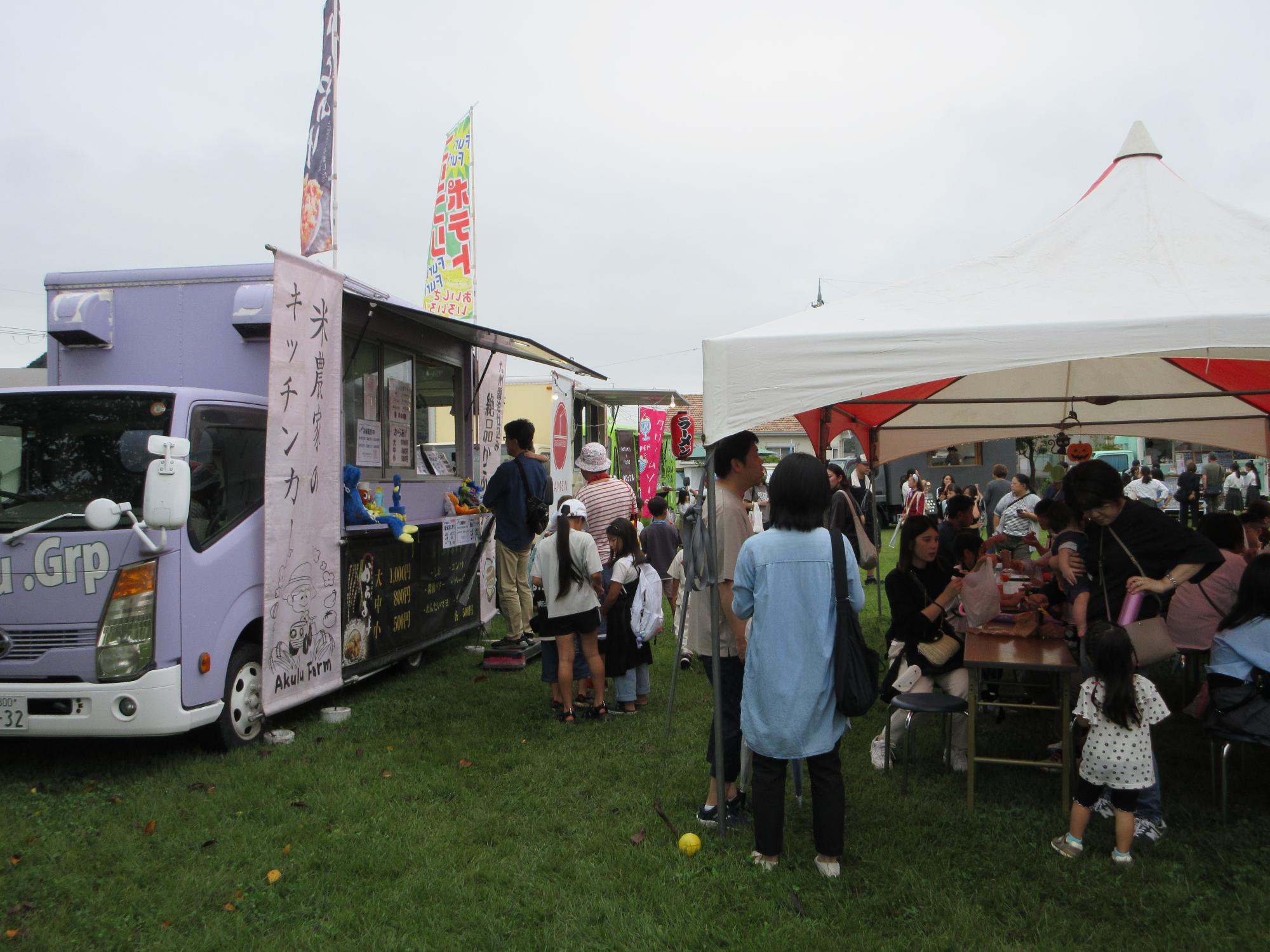 キッチンカーの様子