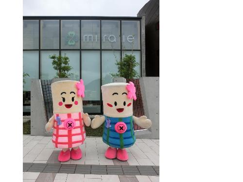 キャラクターパープルリボン着用写真