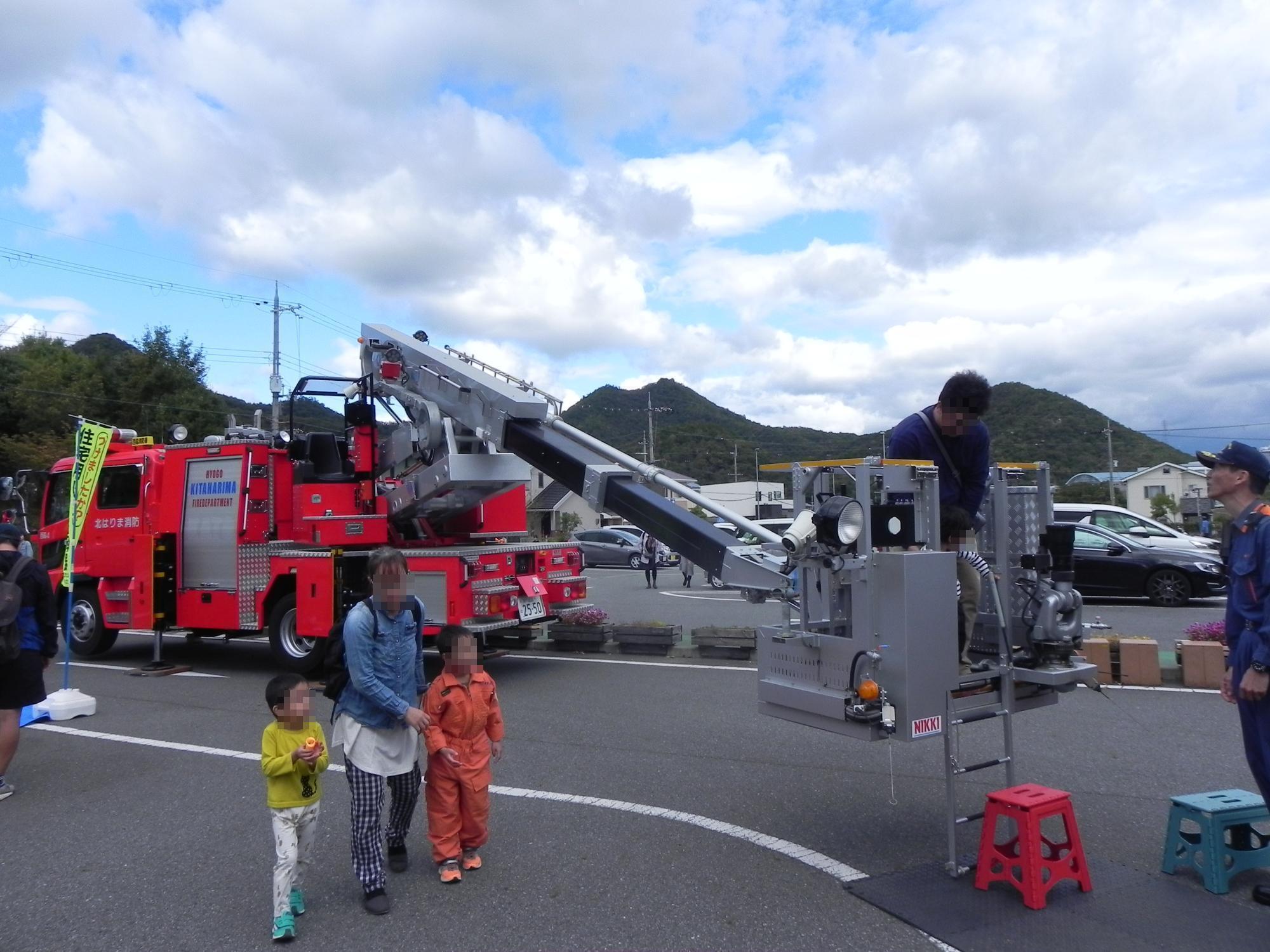 はしご車展示