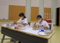 クラフトテープを使いかばんつくり