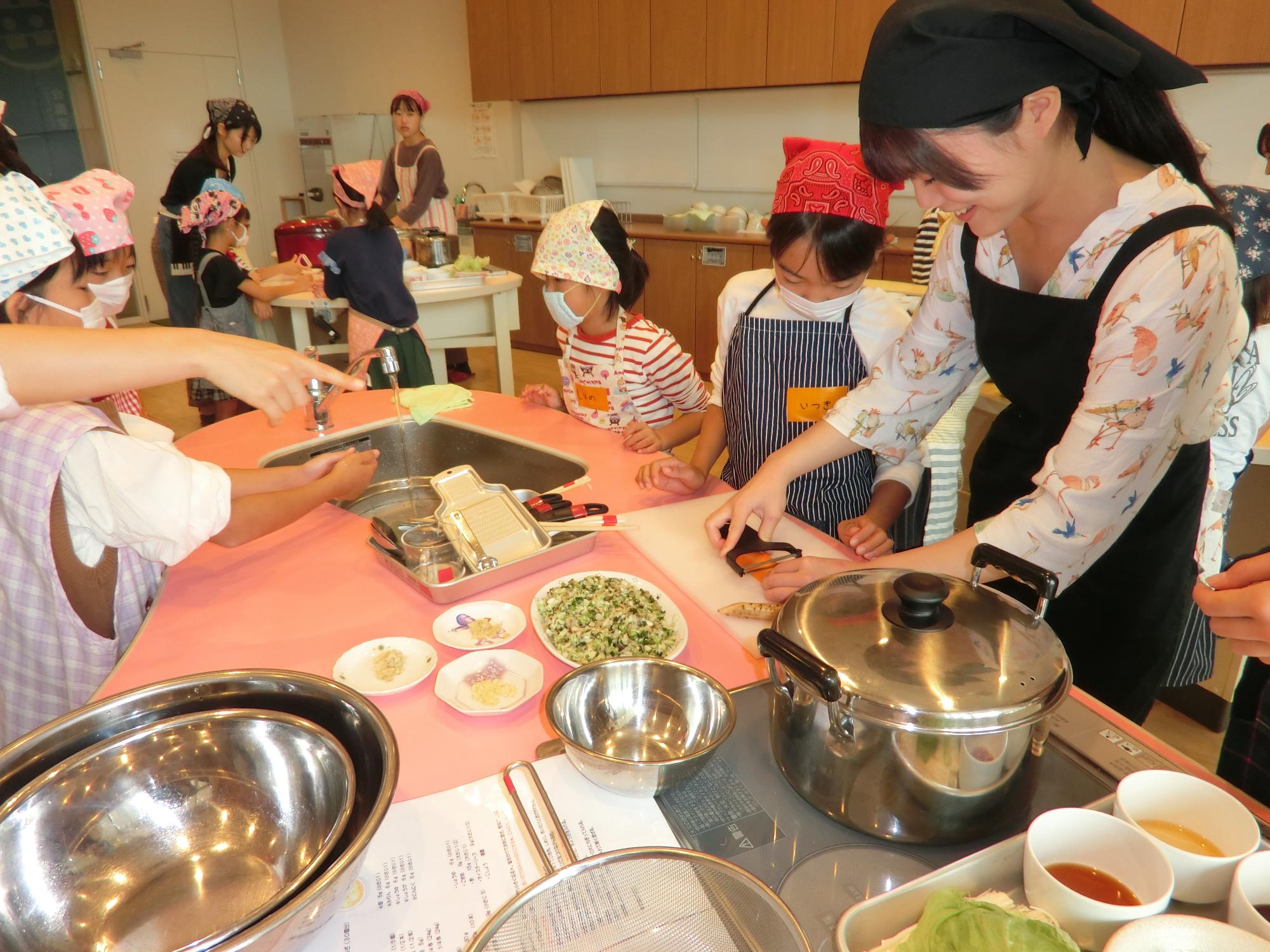 10月クッキングの様子