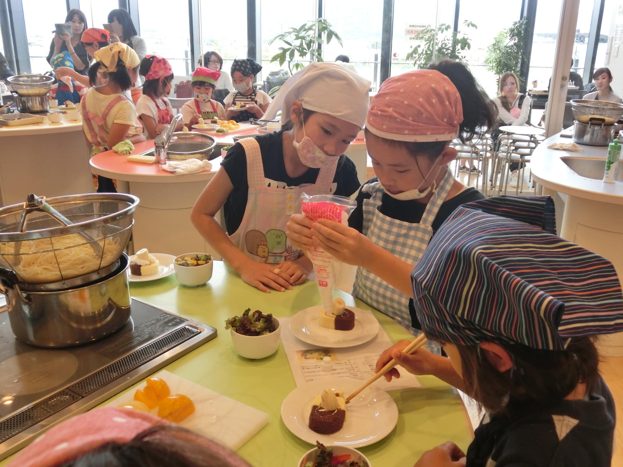 6月クッキングの様子