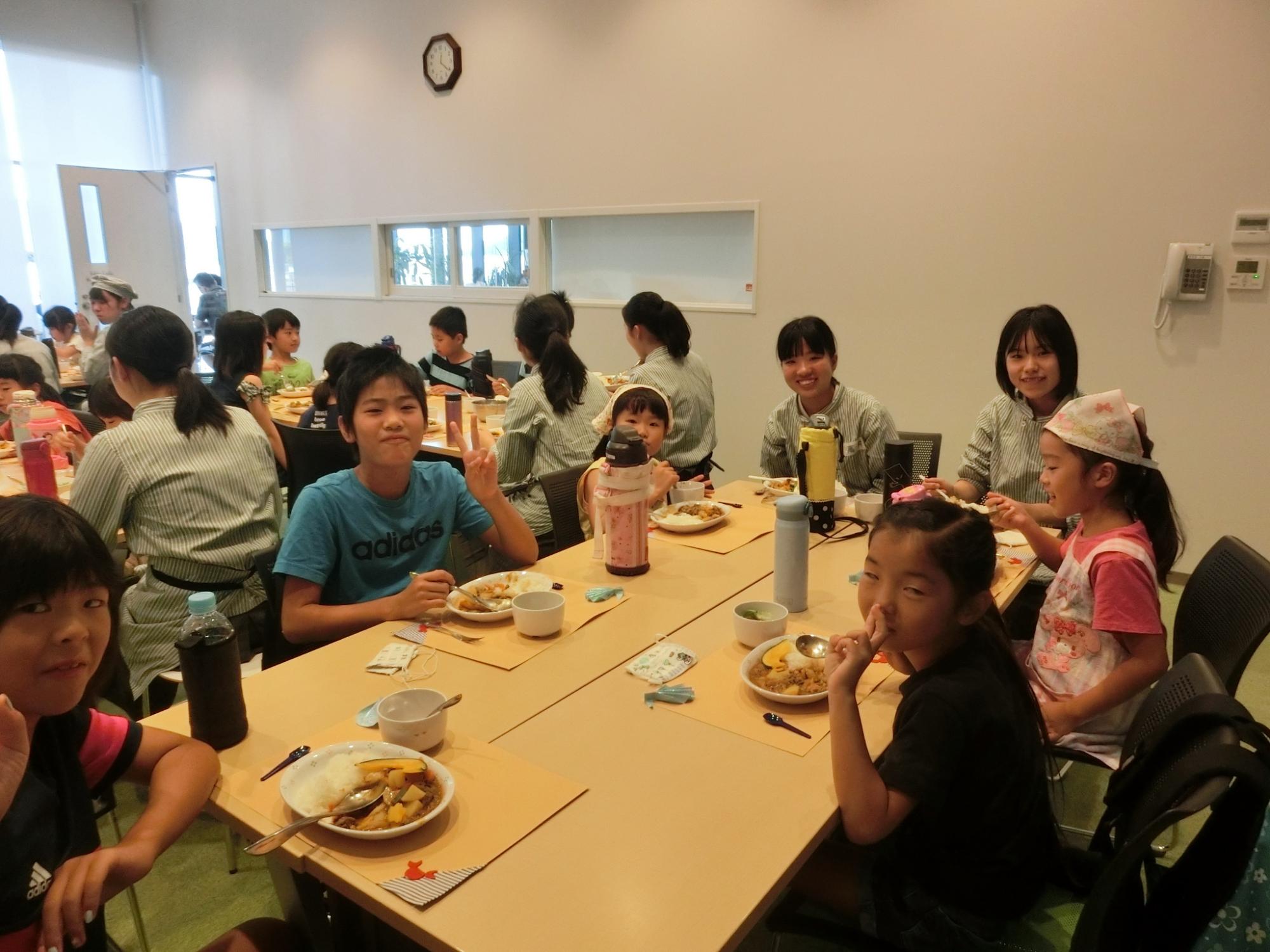 8月クッキングの様子