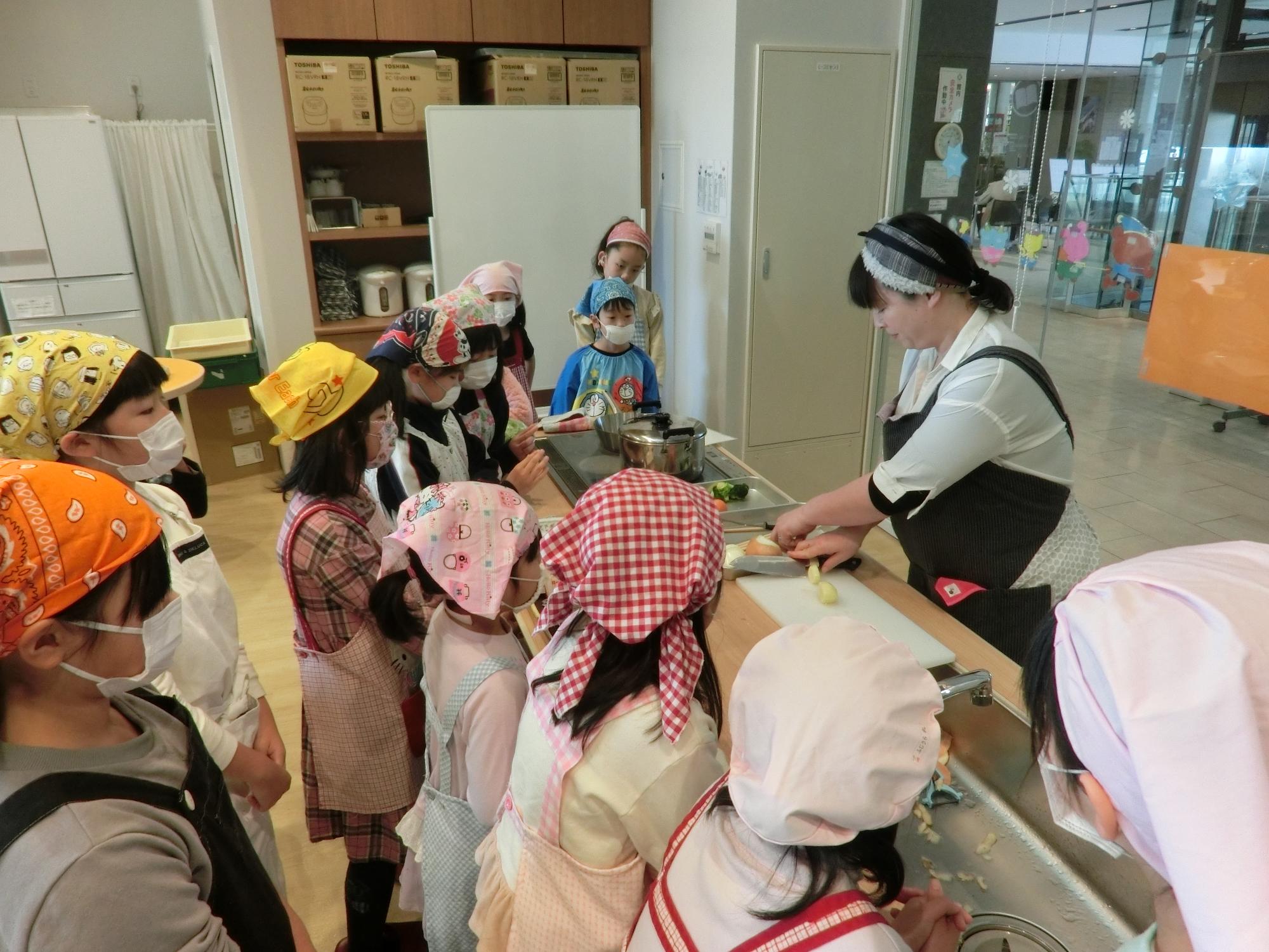 1月クッキングの様子