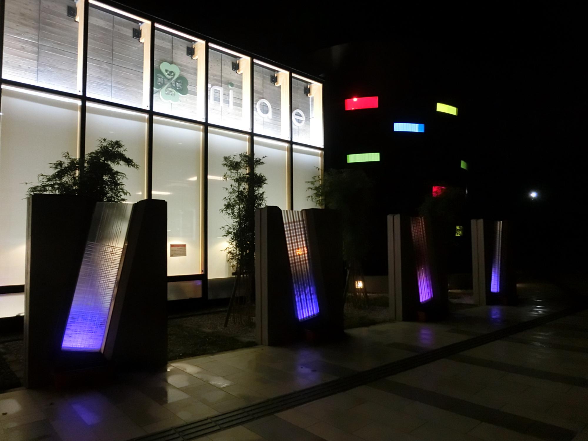 みらいえライトアップの様子