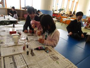 工作をする子ども