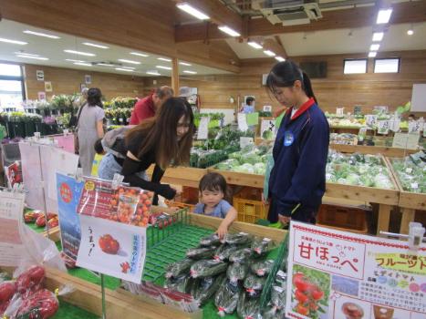 北はりま旬菜館を探検中